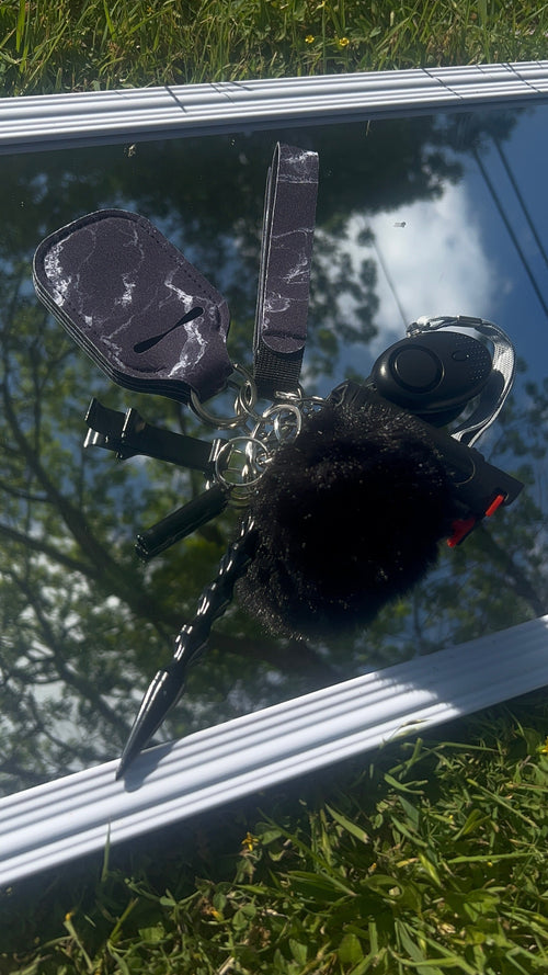 Basic Keychain Set With Pepper Spray