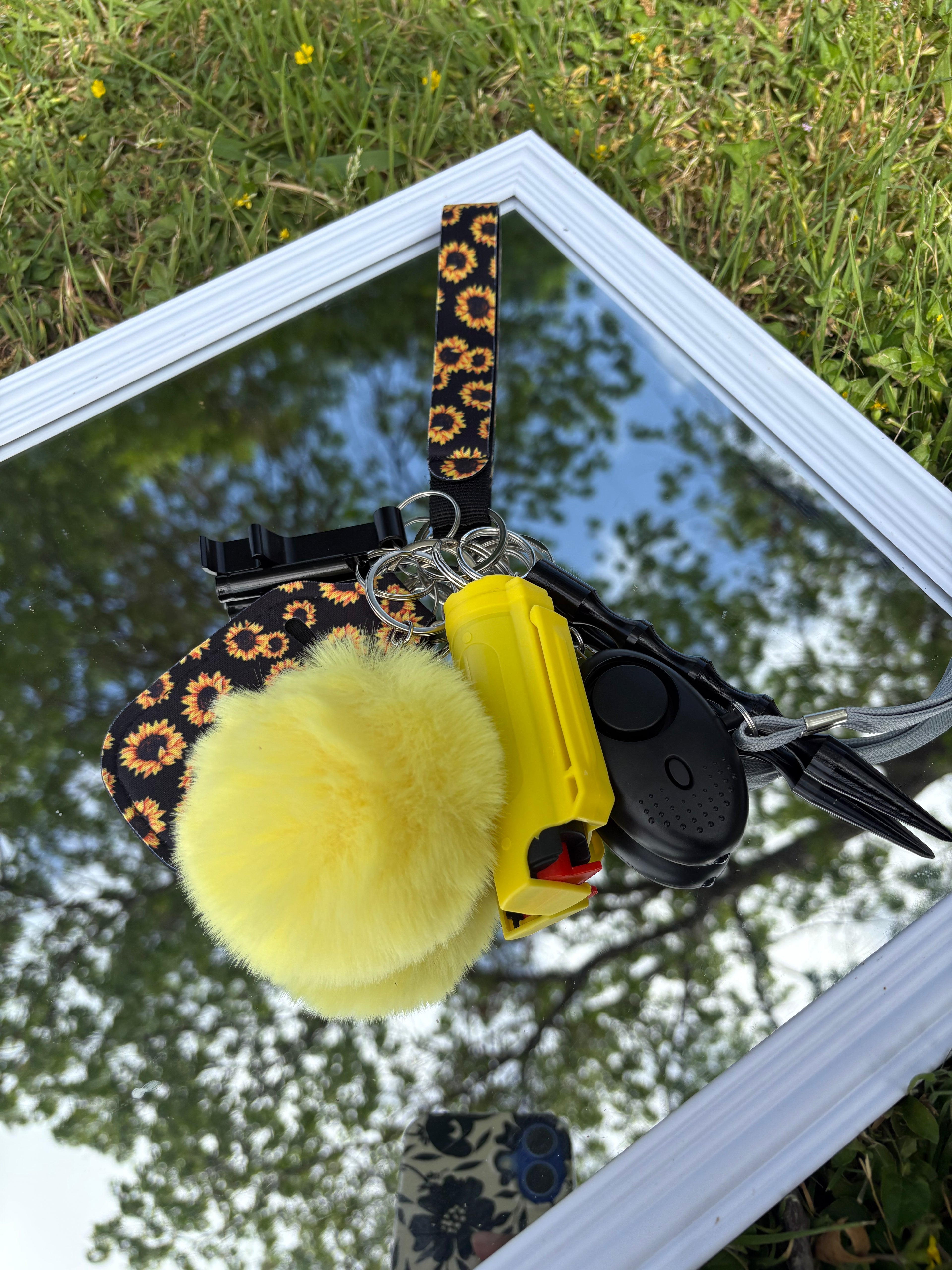 Basic Keychain Set With Pepper Spray